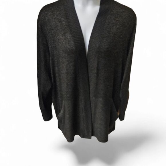  JOAN VASS NEW YORK Plus Size Black Ribbed Cardigan With Deep Pockets 1X - Picture 2 of 12